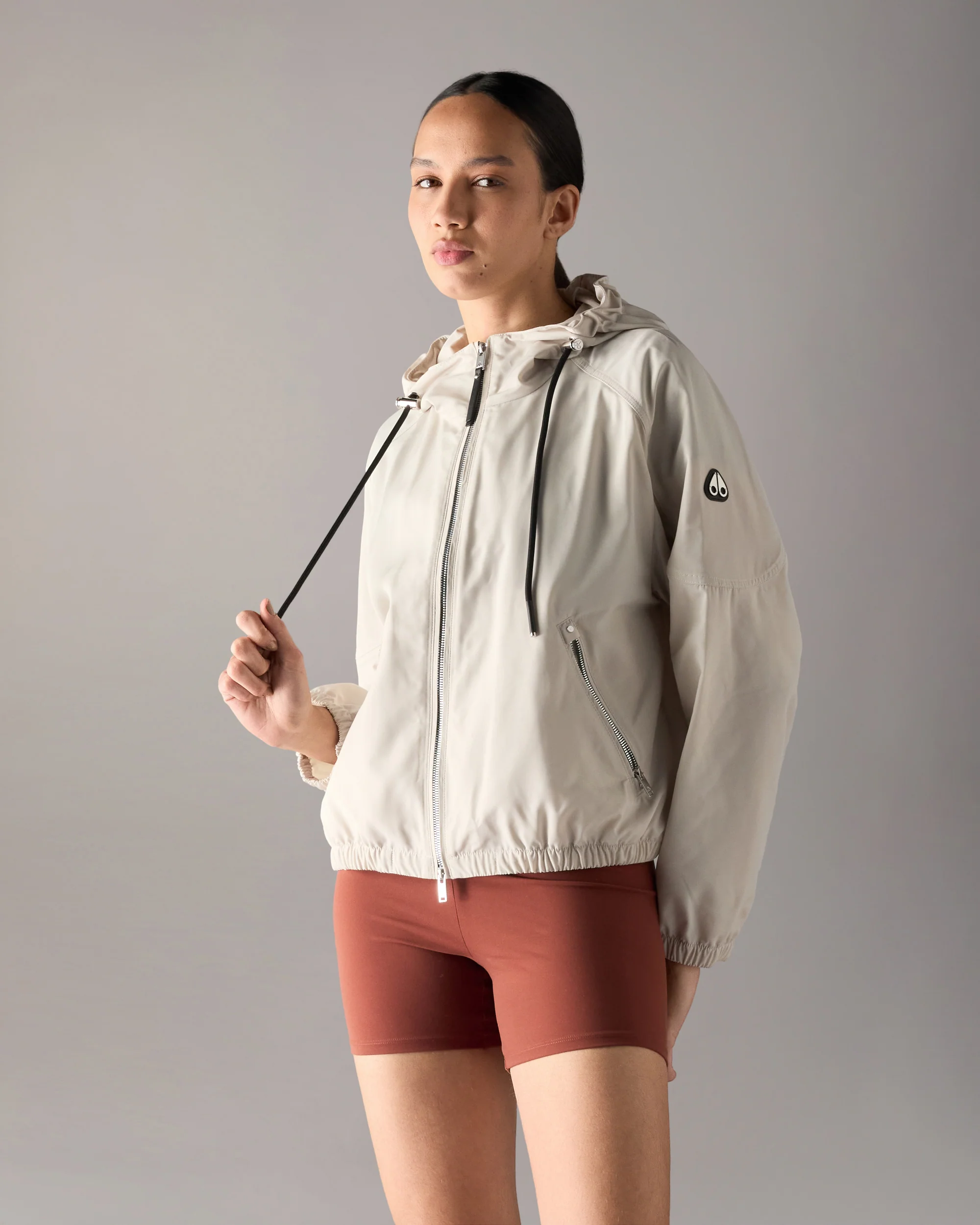 ELEVATE HOODED JACKET-ALABASTER
