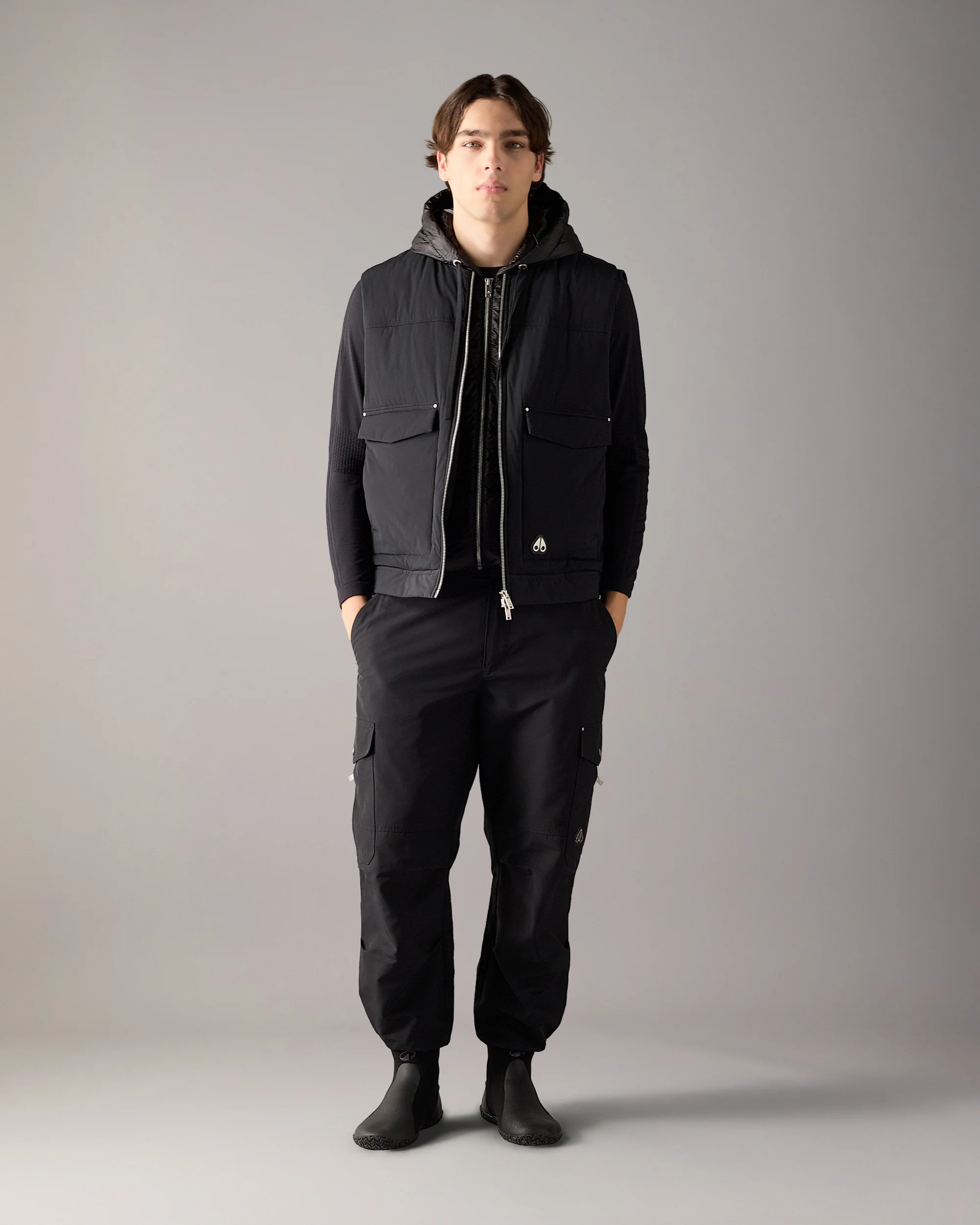 BRIXTON DOWN VEST-BLACK