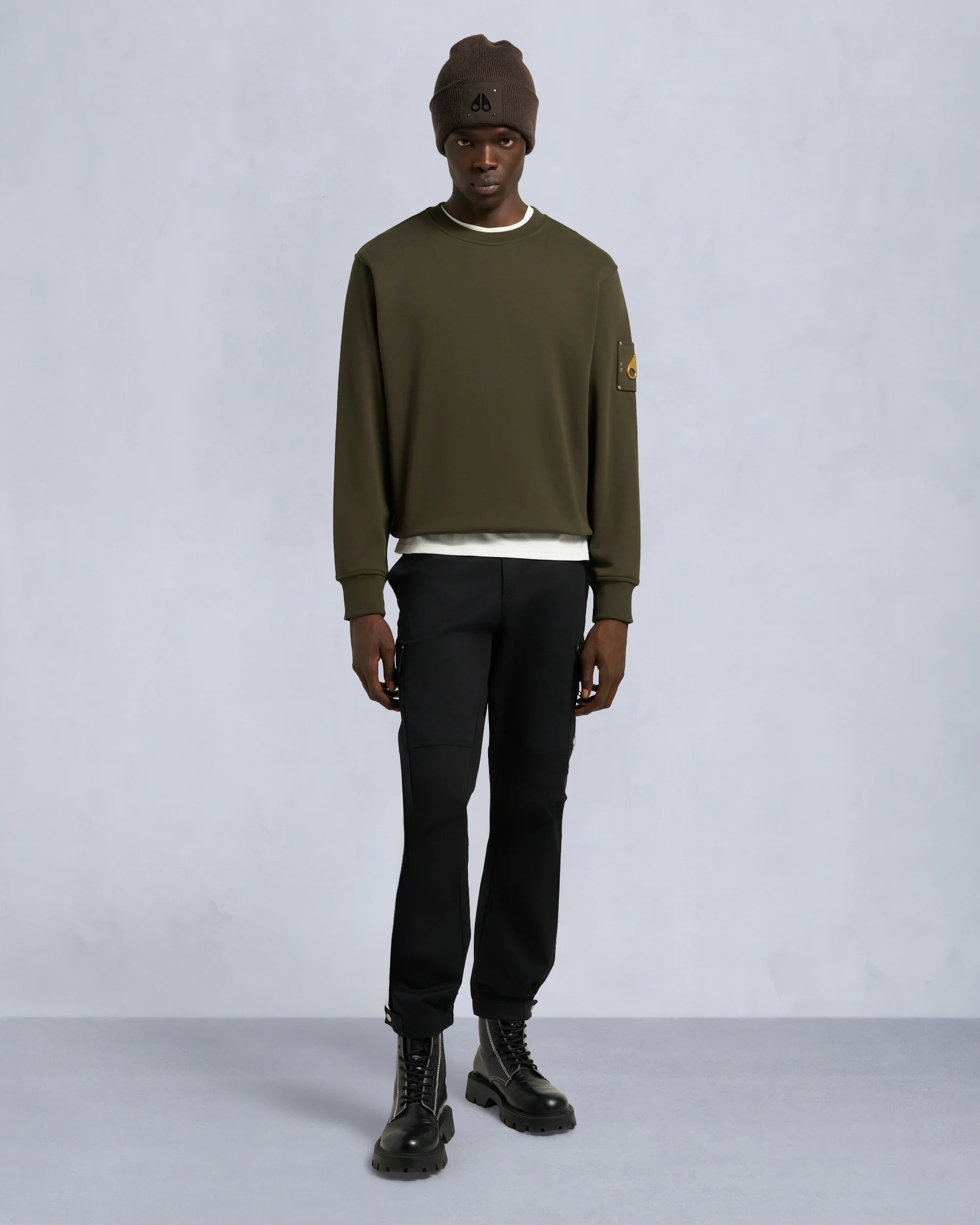 GOLD SERIES HARTSFIELD SWEATSHIRT-BLACK
