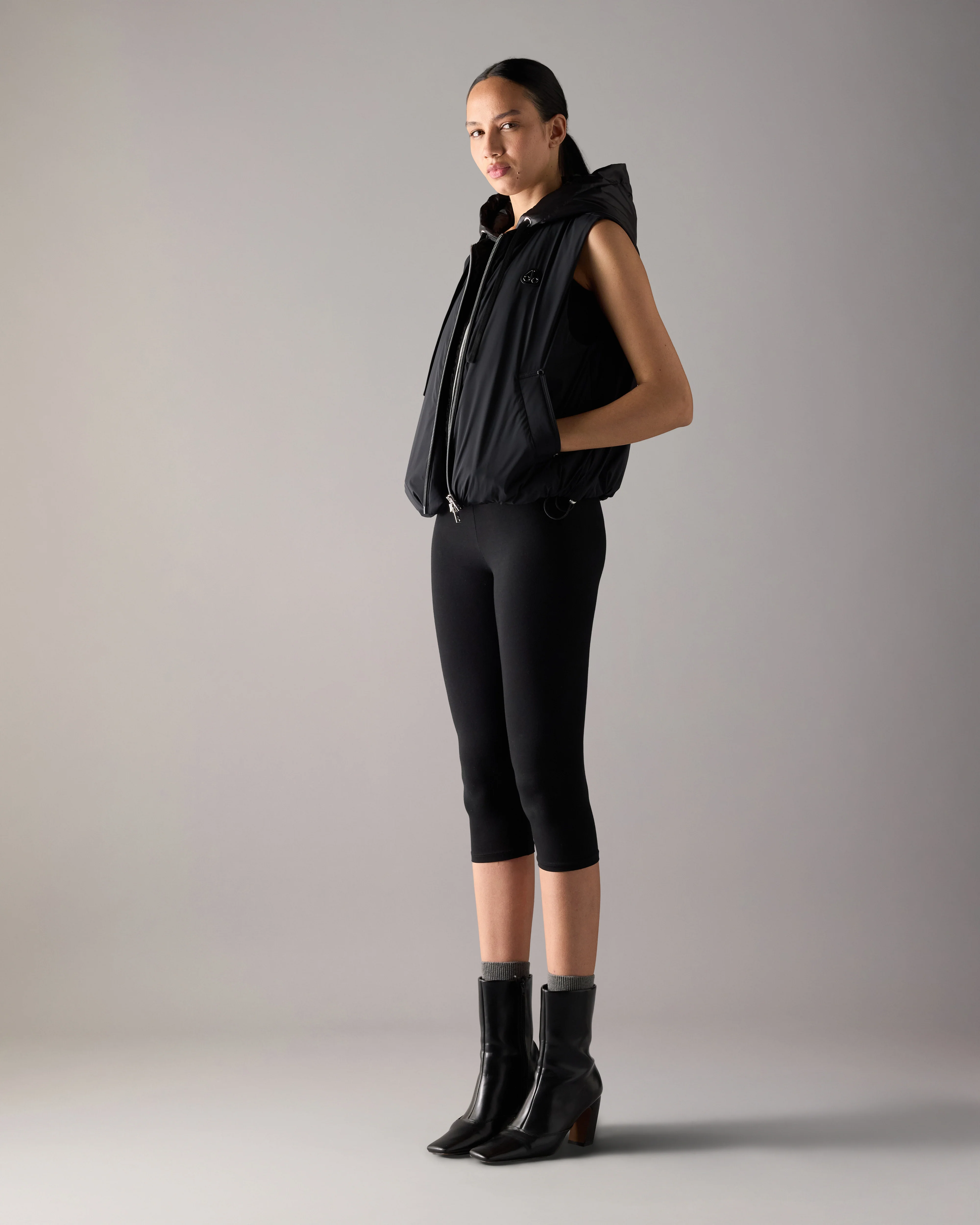 TEGAN DOWN VEST-BLACK