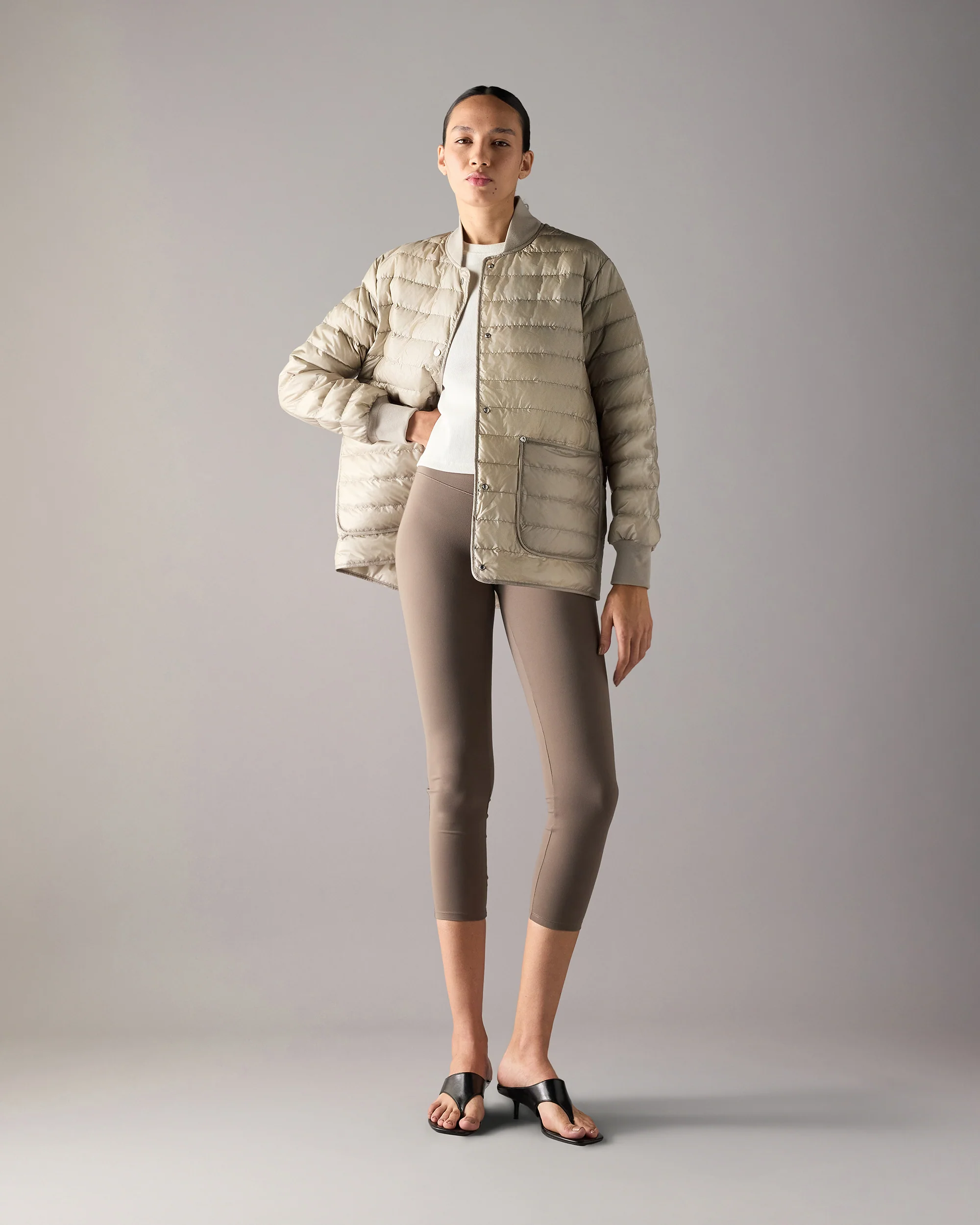 TRANSIT LIGHTWEIGHT DOWN BOMBER JACKET-ALABASTER